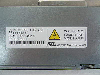 AA121SP03 ميتسوبيشي 12.1 بوصة 800 × 600 RGB 400CD / M2 CCFL LVDS درجة حرارة التشغيل: -20 ~ 70 درجة مئوية شاشة LCD الصناعية