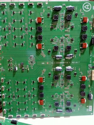 88" 3840x1080 700cd/m2 شاشة TFT LCD 45PPI LD880DEN-UKA2 89/89/89/89 (النوع) ((CR≥10)