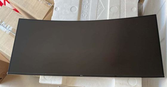 LM375QW1-SSA1 شاشة LG 37.5 &quot;3840 (RGB) × 1600 300 شمعة / متر مربع شاشة LCD الصناعية