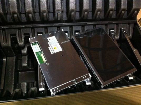 LQ080Y5CGQ1 شارب 8 &quot;LCM 800 × 480RGB شاشة LCD الصناعية