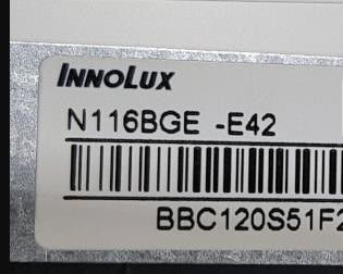 N116BGE-E42 Innolux 11.6 &quot;1366 (RGB) × 768220 شمعة / متر مربع شاشة LCD الصناعية