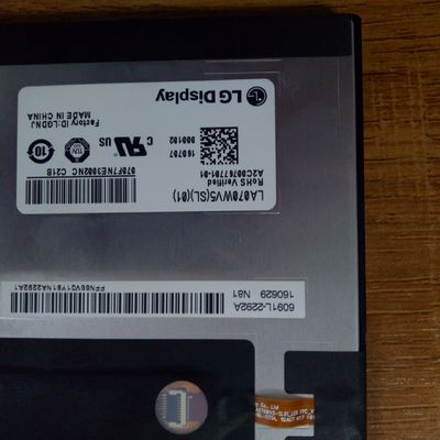 580cd / M2 TFT LCD Panel 133PPI WVGA LA070WV5-SL01 800 × 480 WLED